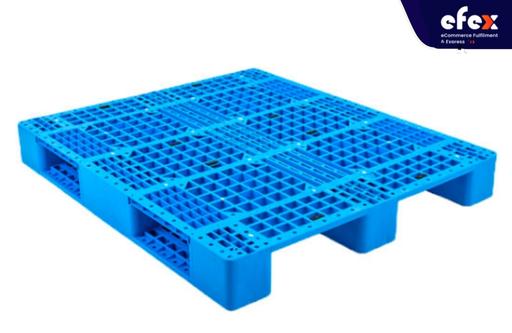 High-quality plastic pallet for warehouse